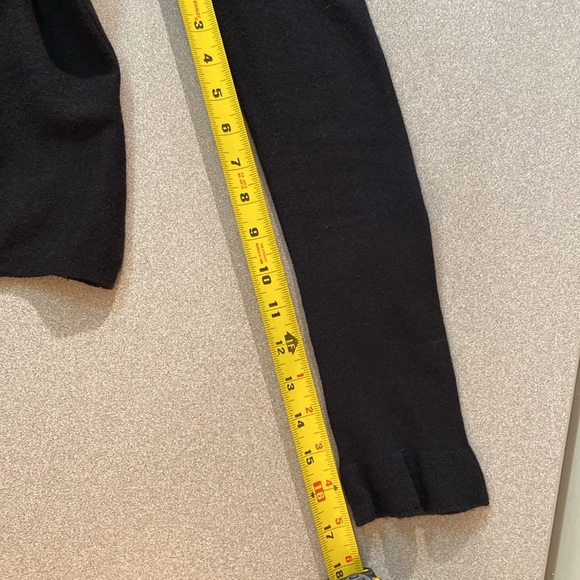 Fenn Wright Manson - Ruffle front waterfall cardigan. Size S - Picture 7 of 8